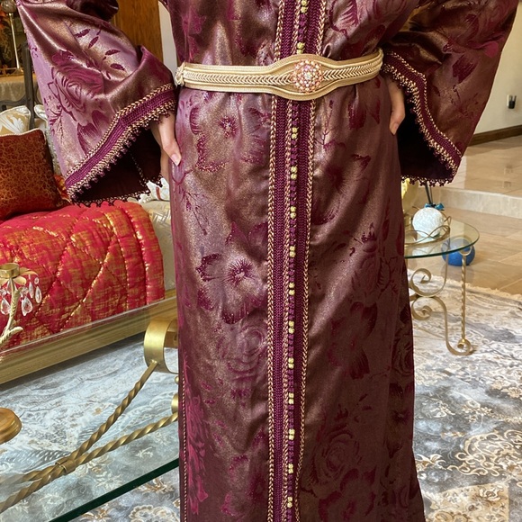 Moroccan traditional caftan handmade - Picture 13 of 17